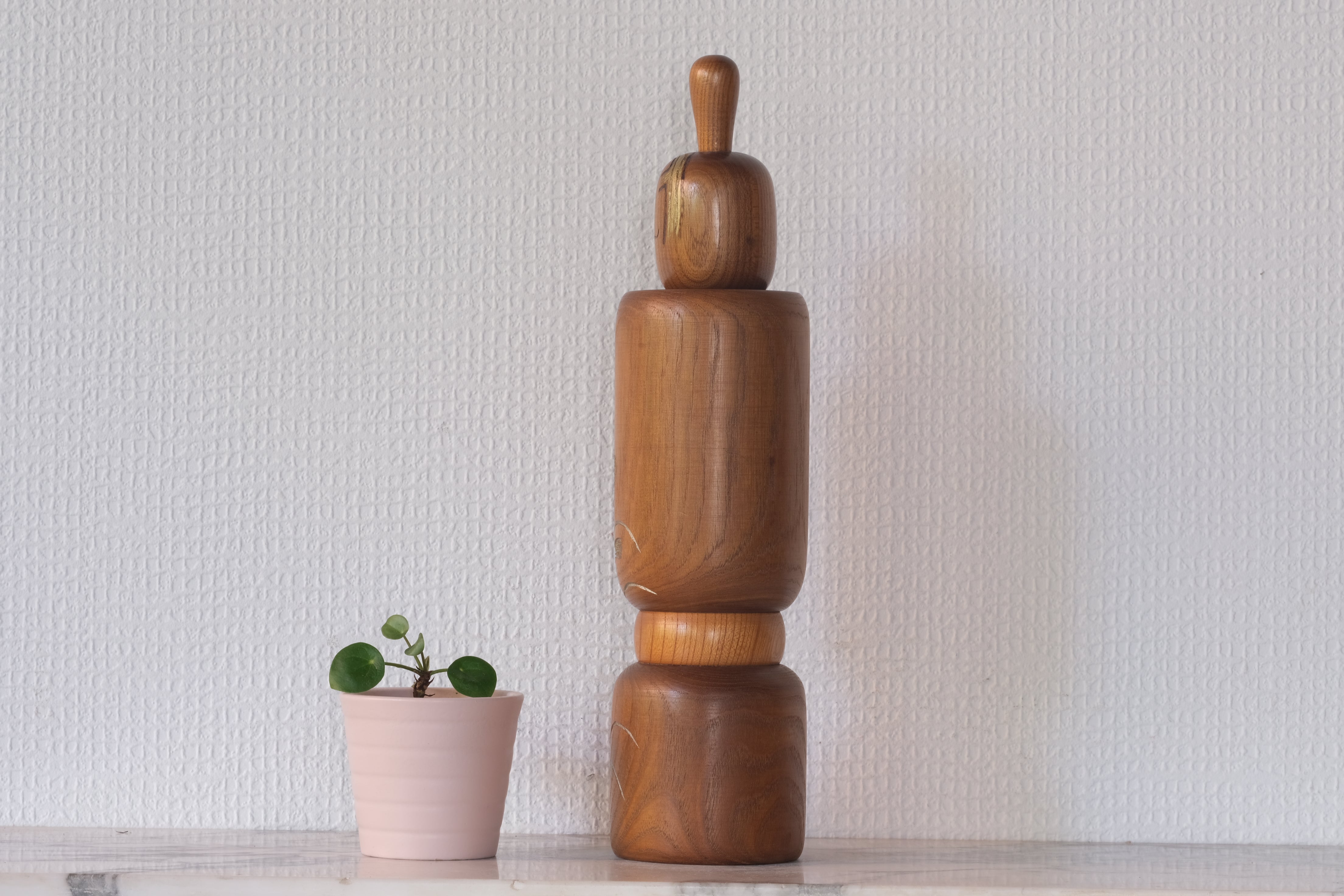 Exclusive Vintage Creative Kokeshi By Aida Seiho (1926-1998) | Titled: 'Bunko - Elegance' | 29,5 cm