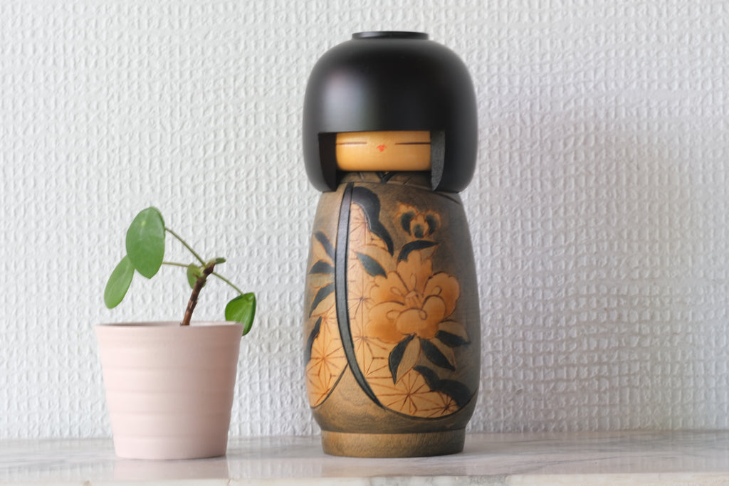Vintage Gumma Kokeshi by Ishimura | 19 cm