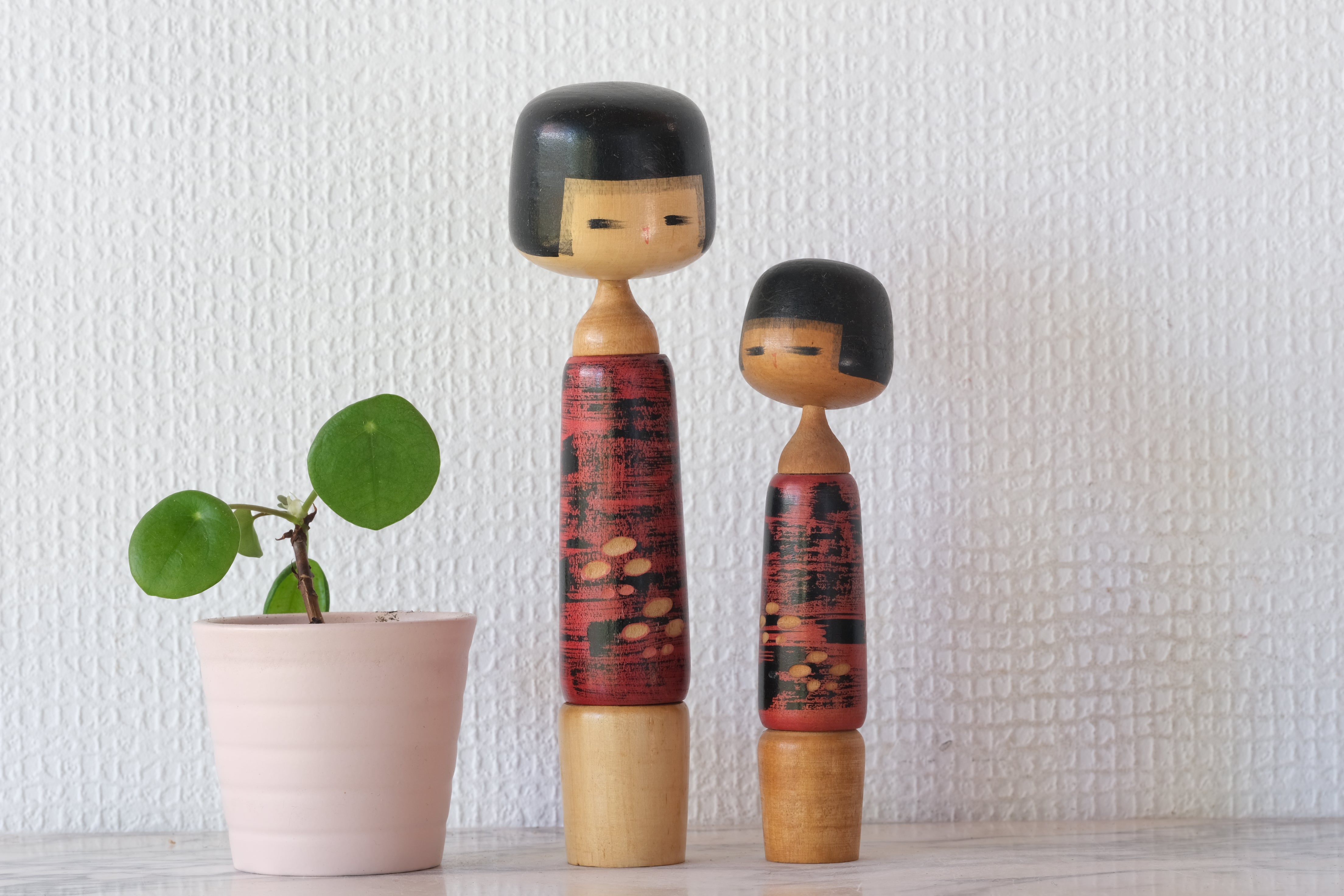 Set of Two Vintage Creative Kokeshi by Aida Seiho (1926-1998) | 14,5 cm and 18,5 cm