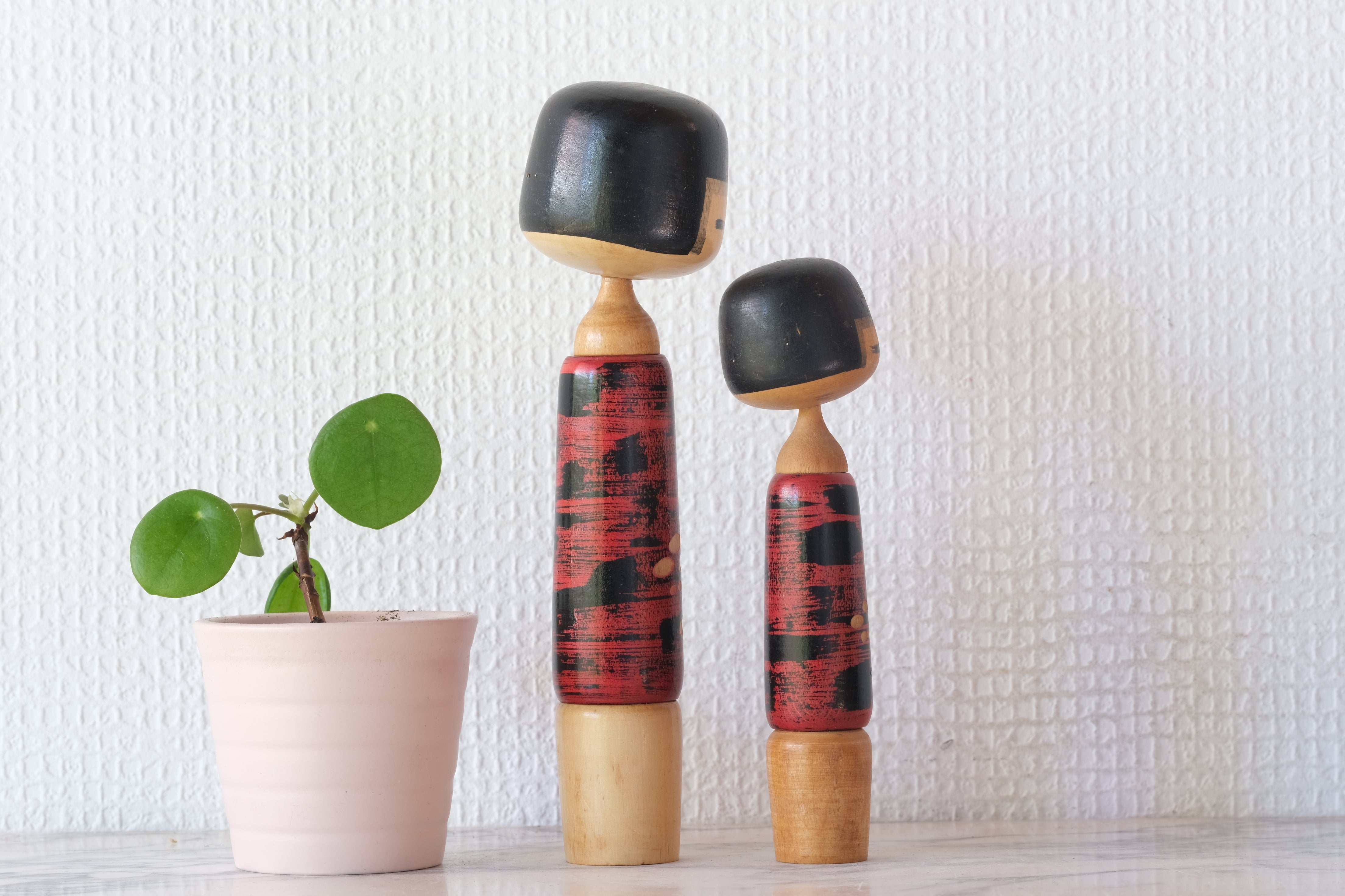 Set of Two Vintage Creative Kokeshi by Aida Seiho (1926-1998) | 14,5 cm and 18,5 cm