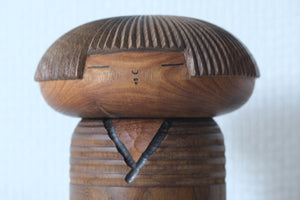 Exclusive Vintage Creative Kokeshi by Kenichi Murakami (1929-) | Titled: 里の娘 - Sato No Musume - village girl | With Original Box | 16 cm