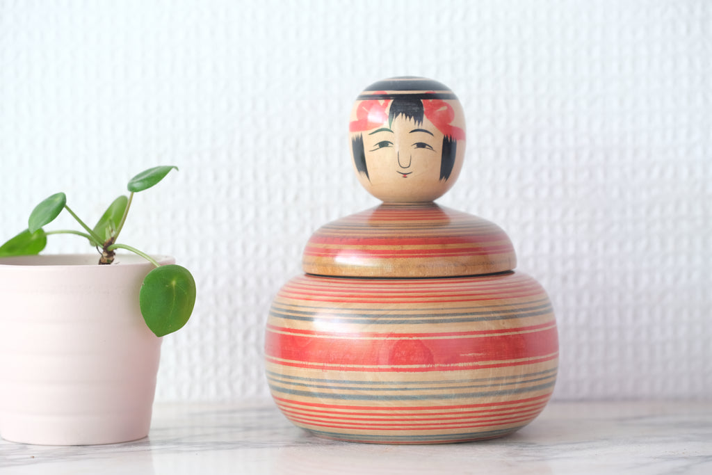 Vintage Ejiko Kokeshi From The Tsuchiyu Strain | Container | Dated: 1973 | 12 cm