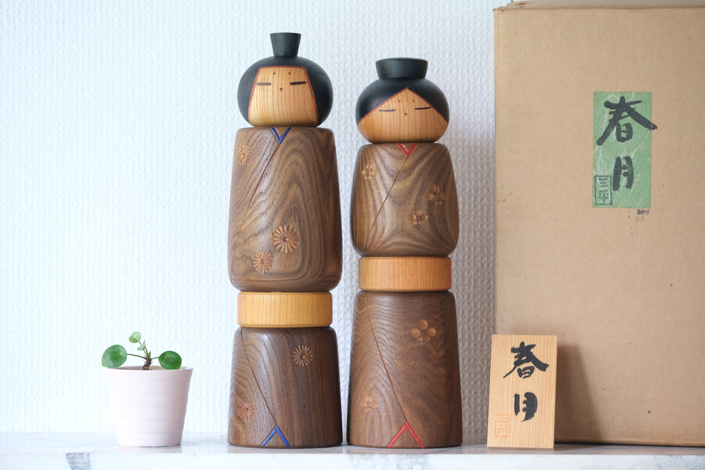 Exclusive Pair of Vintage Creative Kokeshi by Sanpei Yamanaka (1926-2012) | Titled: 春月 - Shungetsu - Spring Moon | With Original Box |  30 cm and 32 cm