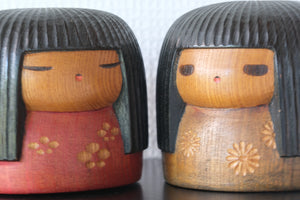 Rare Pair of Vintage Creative Kokeshi by Sanpei Yamanaka (1926-2012) | 9,5 cm and 10 cm