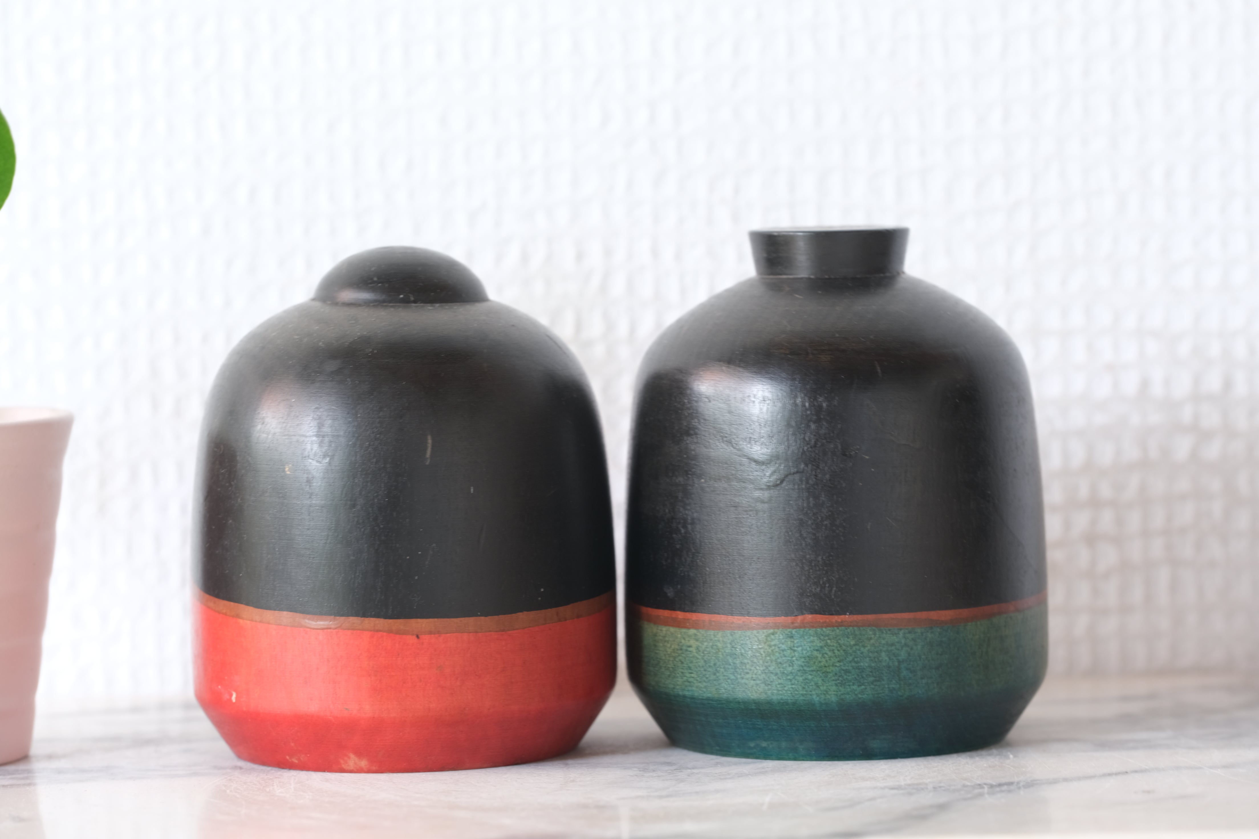 Pair of Vintage Creative Kokeshi by Sanpei Yamanaka (1926-2012) | 8,5 cm and 9 cm
