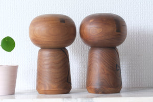Couple of Vintage Creative Kokeshi By Kenichi Murakami 村上けんー (1929 - ) | 16 cm