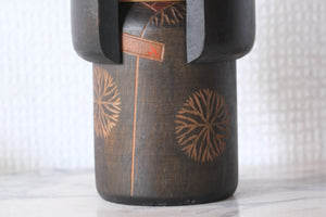 Vintage Gumma Kokeshi by Sansaku Sekiguchi (1925-2018) | Titled: 'Shojo - Little Girl' | 15,5 cm