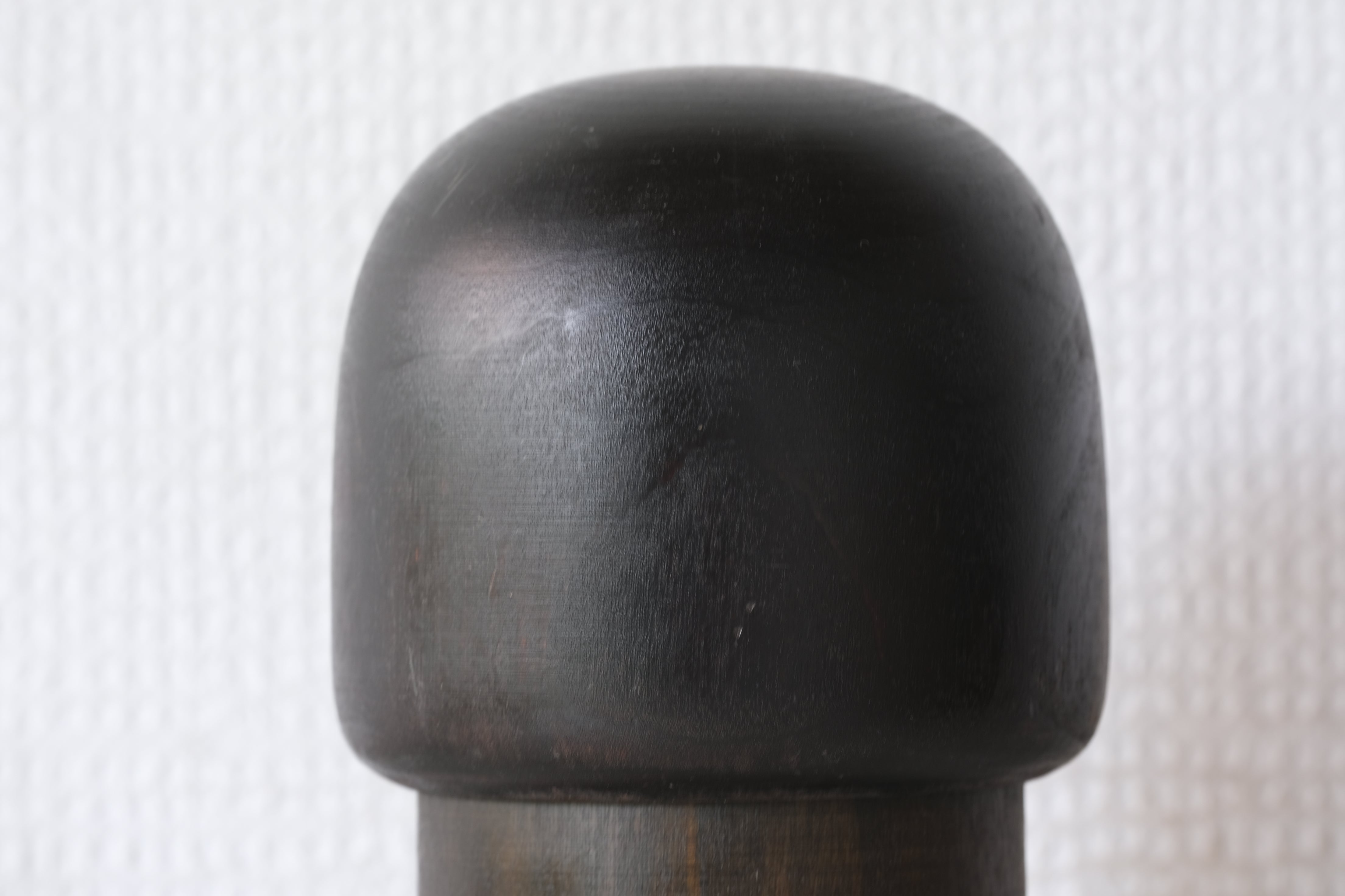 Vintage Gumma Kokeshi by Sansaku Sekiguchi (1925-2018) | Titled: 'Shojo - Little Girl' | 15,5 cm