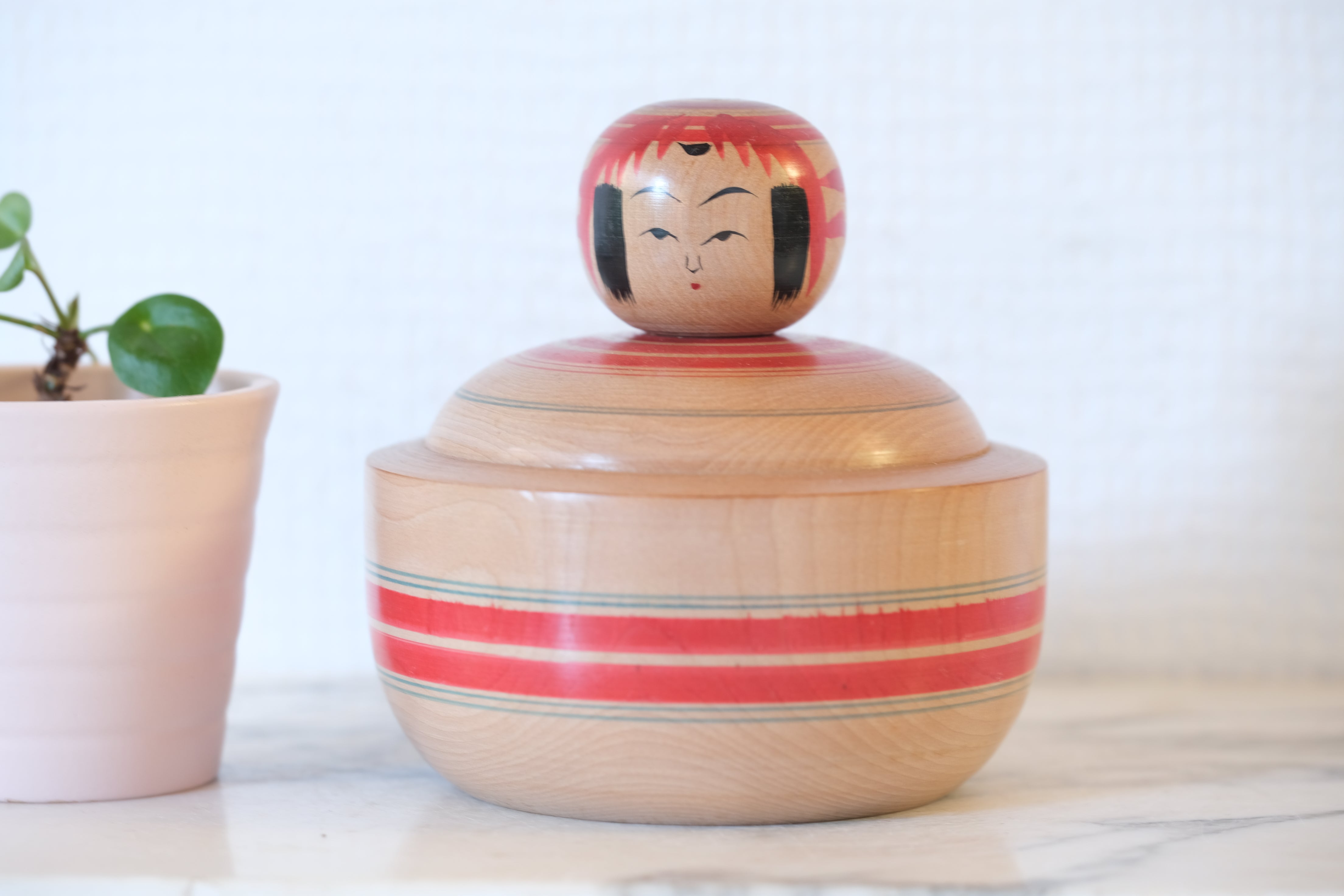 Vintage Ejiko Kokeshi from the Yajirou Strain | Head Can Rotate | 10 cm