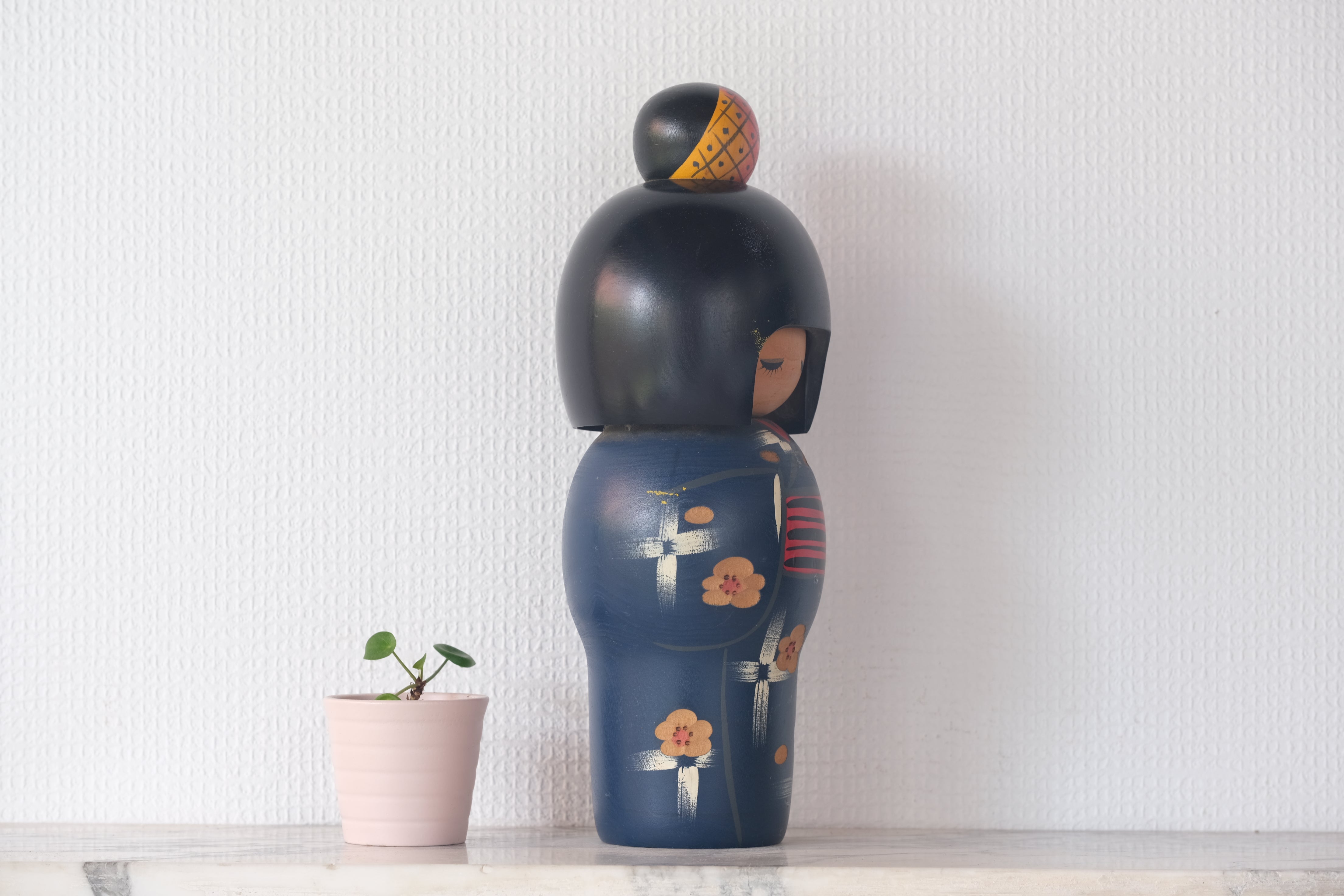 Large Vintage Gumma Kokeshi attributed to Miyashita Hajime 宮下 はじめ (1940-) | 30,5 cm