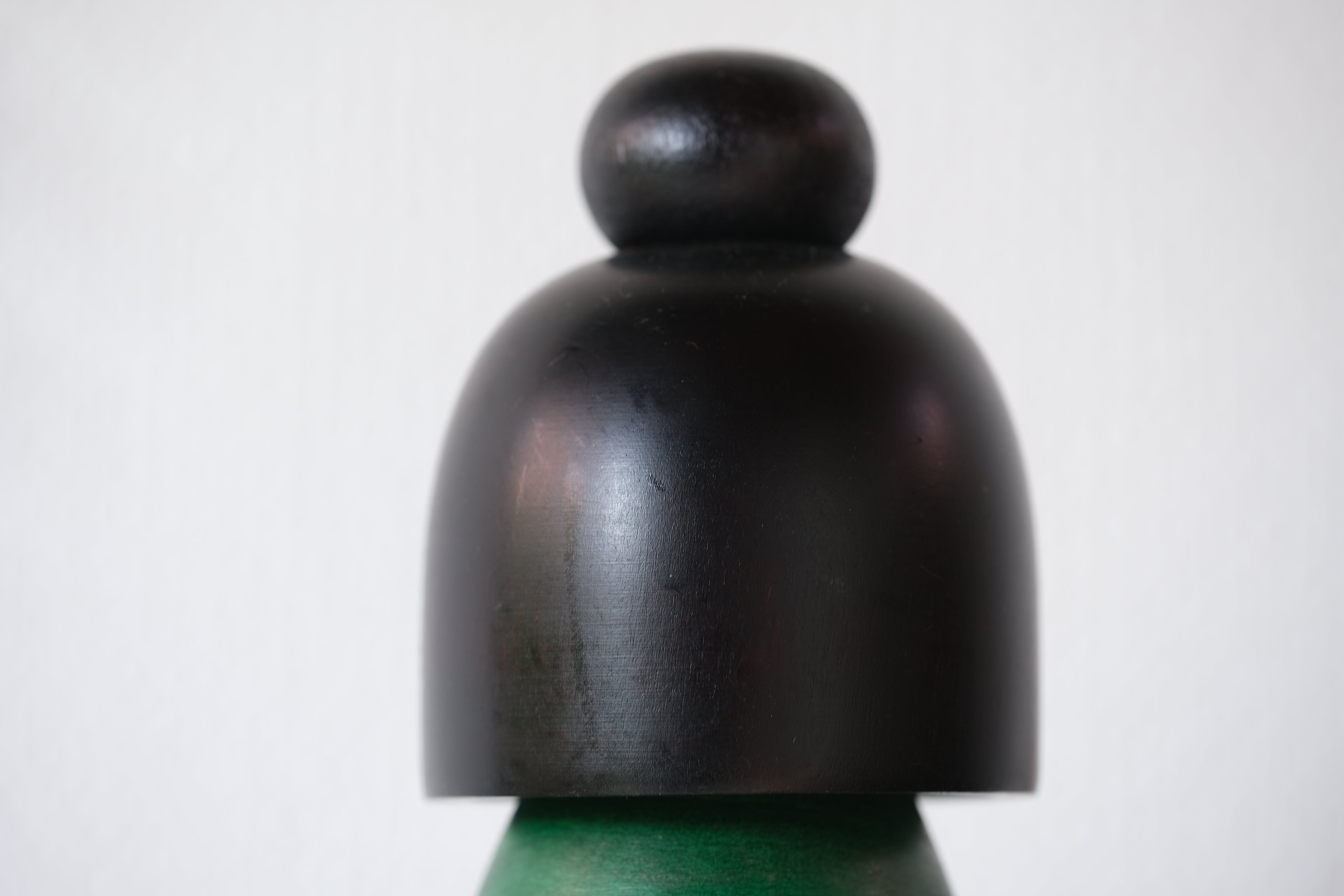 Vintage Gumma Kokeshi By Kazuo Takamizawa 高見沢一夫 (1927-) | Titled: 優雅 - Elegance | Dated: 1985 | 23 cm