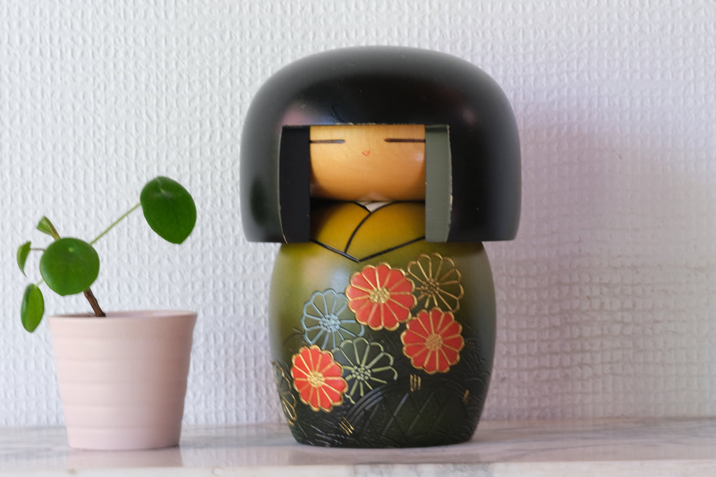 Rare Vintage Gumma Kokeshi by Kisaku | Dated: 1991 | 17 cm