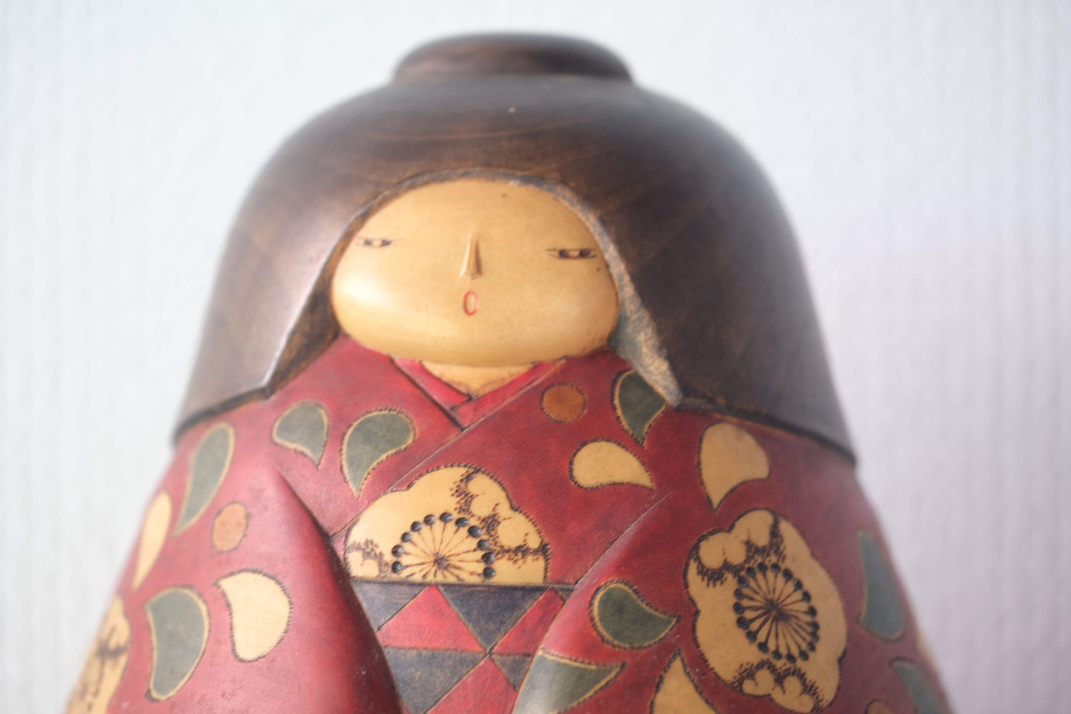 Exclusive Vintage Sosaku Kokeshi by Watanabe Yuji 渡辺雄二 (1951-) | 18 cm