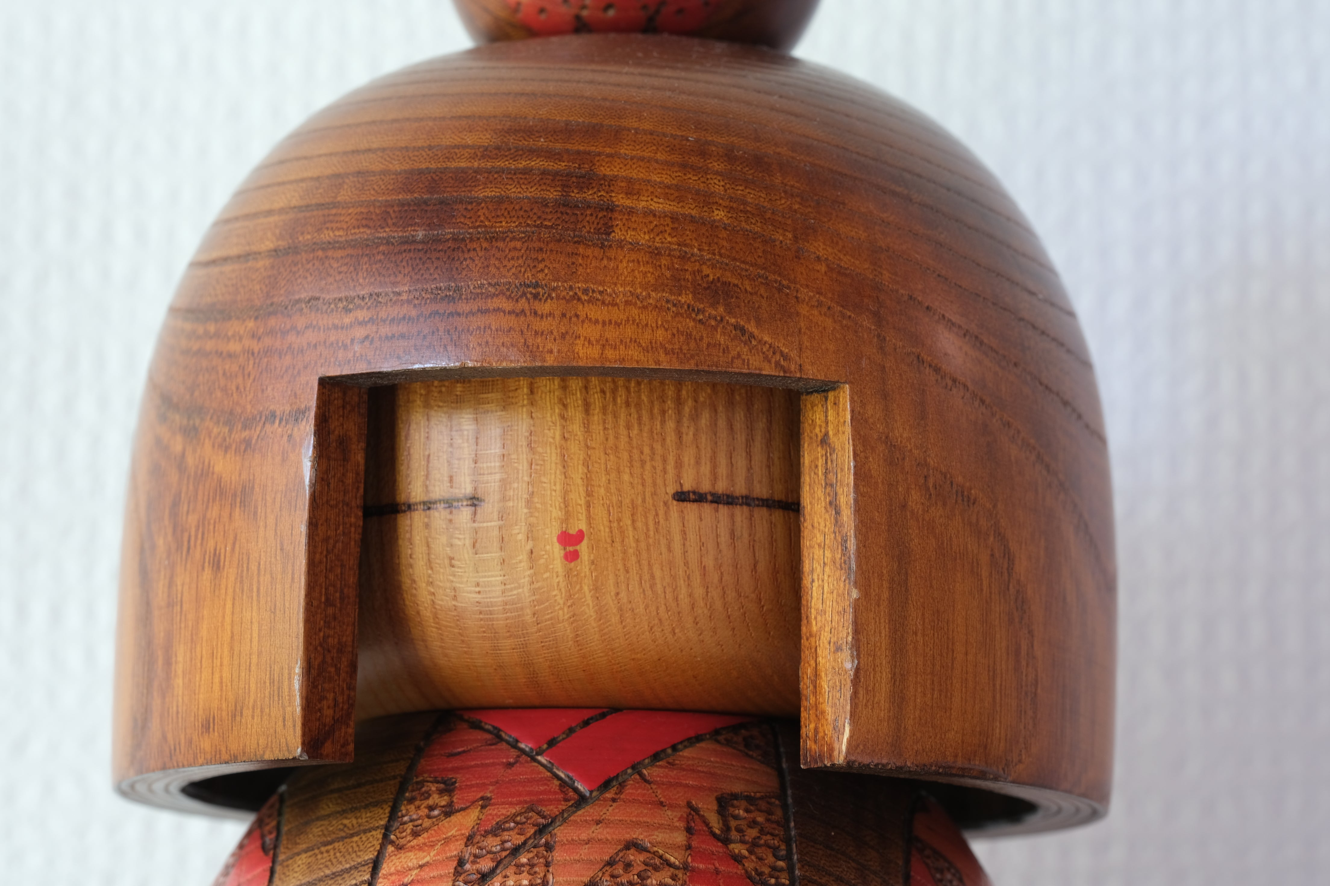 Exclusive Vintage Gumma Kokeshi By Yokoyama Teruo (1953-2005) | Titled: 里の秋 - Sato No Aki -  Autumn In The Village | 31 cm