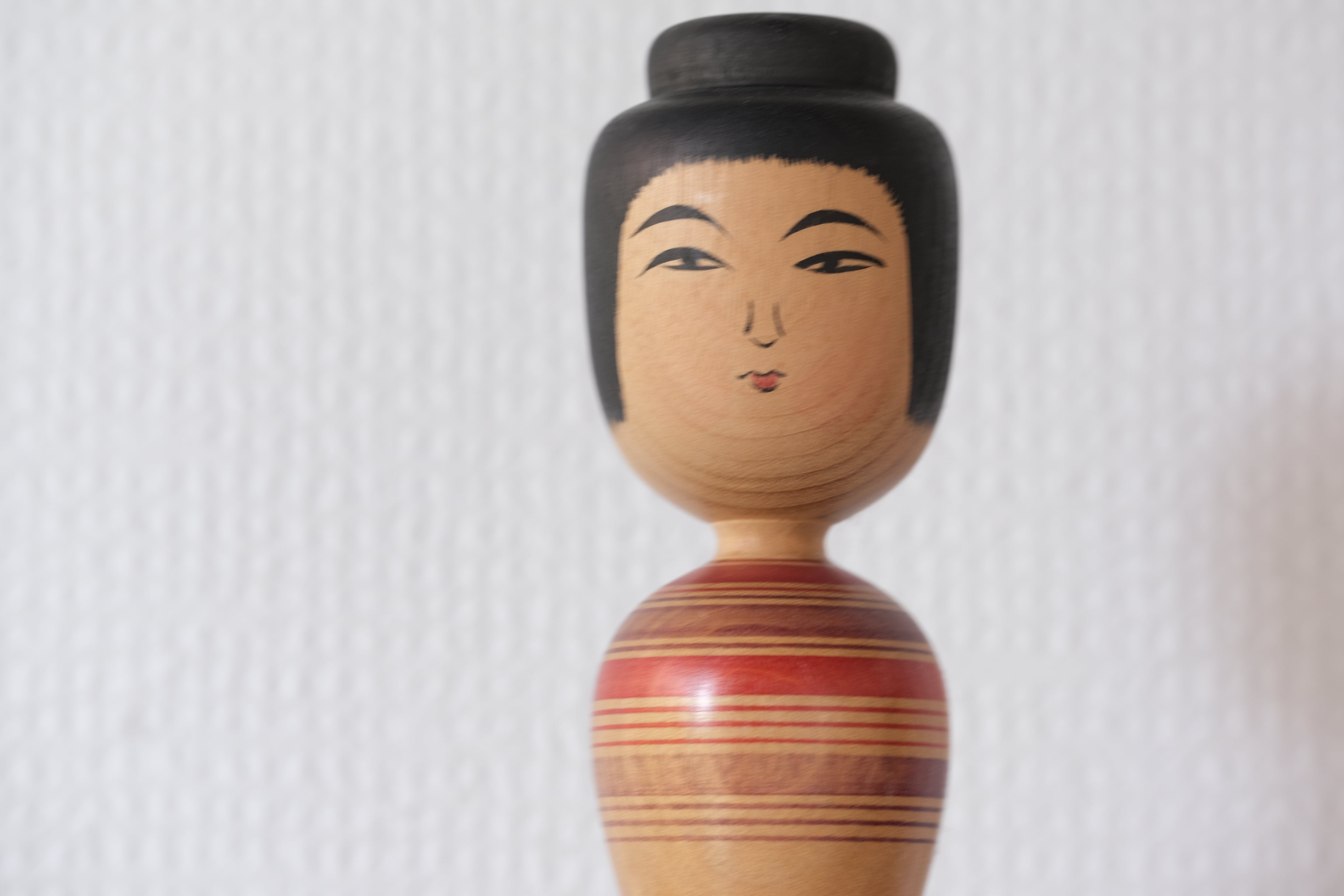 Vintage Tsugaro Kokeshi with Daruma | 24,5 cm