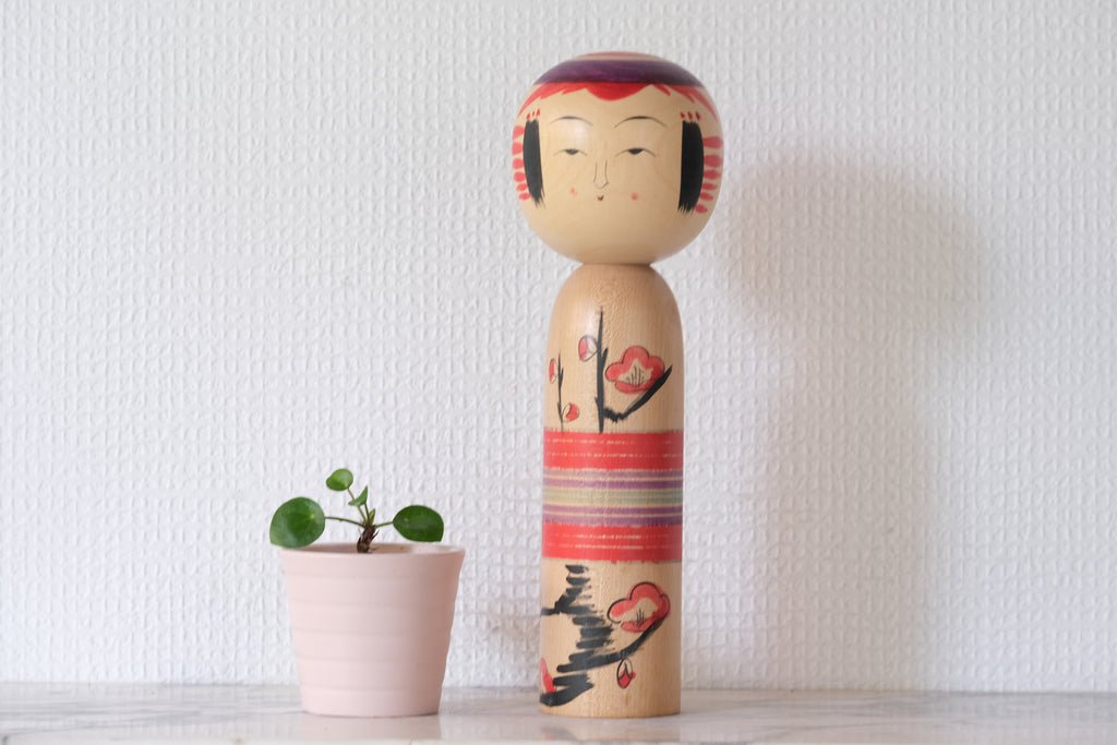 Traditional Yajirou Kokeshi by Ogura Katsushi 小倉勝志 (1947 -) | 24 cm