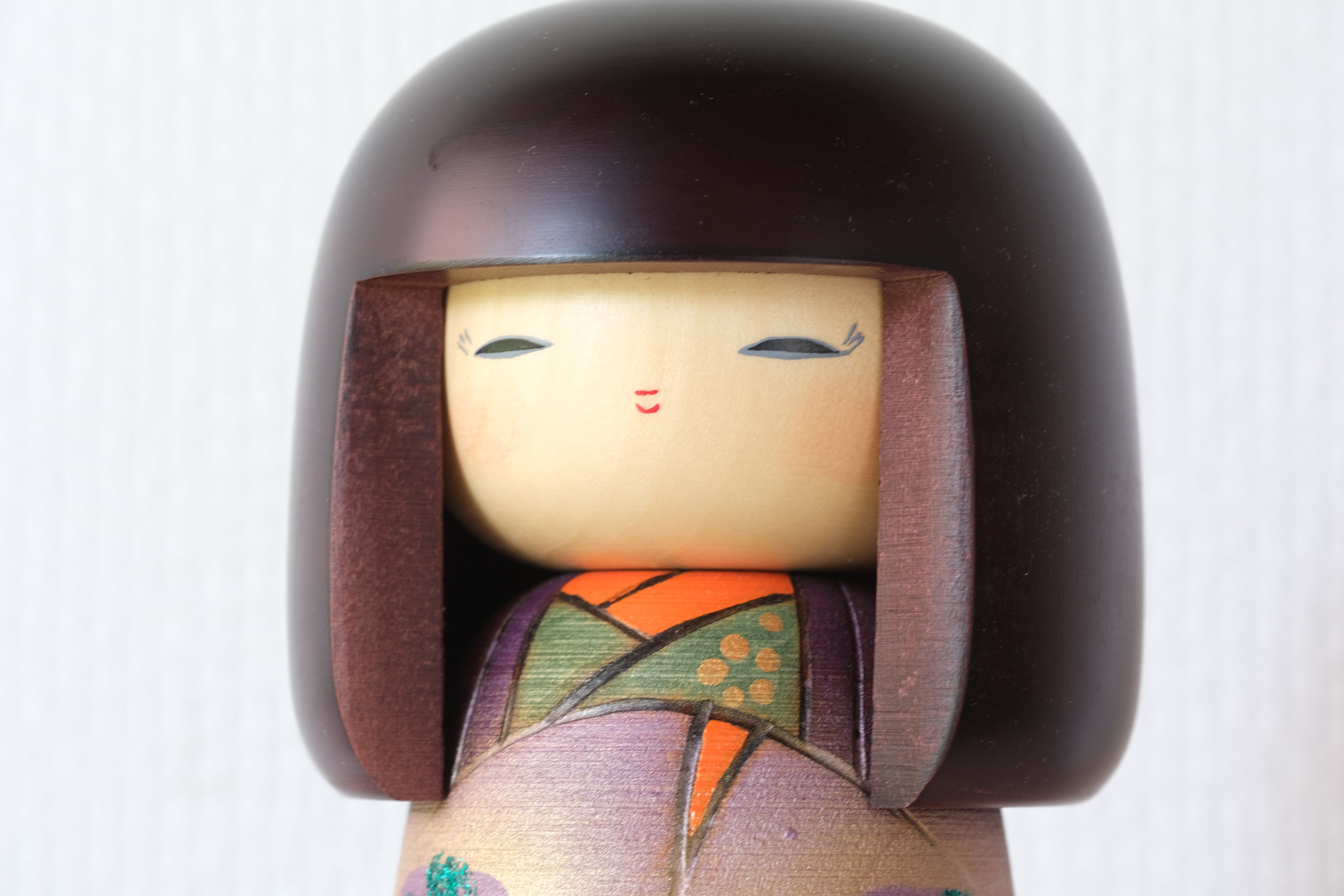 Vintage Gumma Kokeshi by Masae Fujikawa 藤川正衛 (1942-2015) | Titled: よそおい - Yosōi - Outside | With Original Box | 20 cm