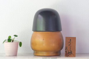 Exclusive Vintage Sosaku Kokeshi by Aoki Ryoka 青木蓼華 (1931-) | 20 cm