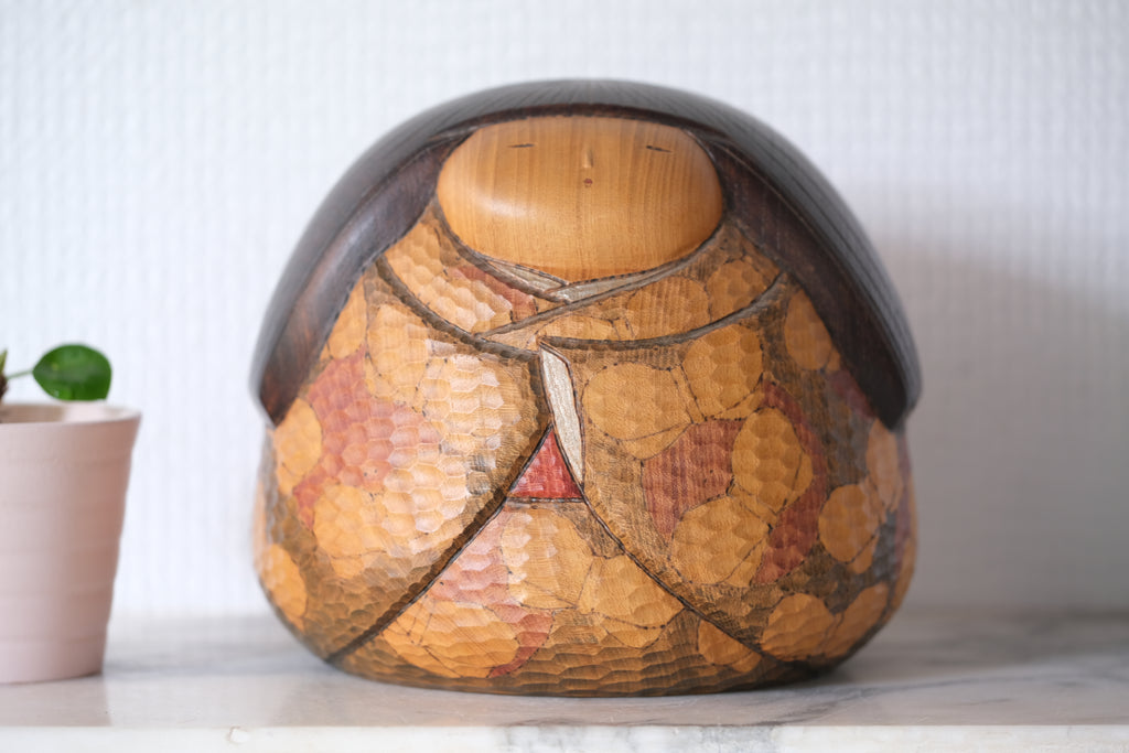 Exclusive Vintage Kokeshi By Iguchi Satoru 井口 悟 (1948-) | 12,5 cm