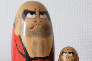 A Pair of Rare Vintage Daruma by Shozan Shido (1932-1995) | 6,5 cm and 13,5 cm