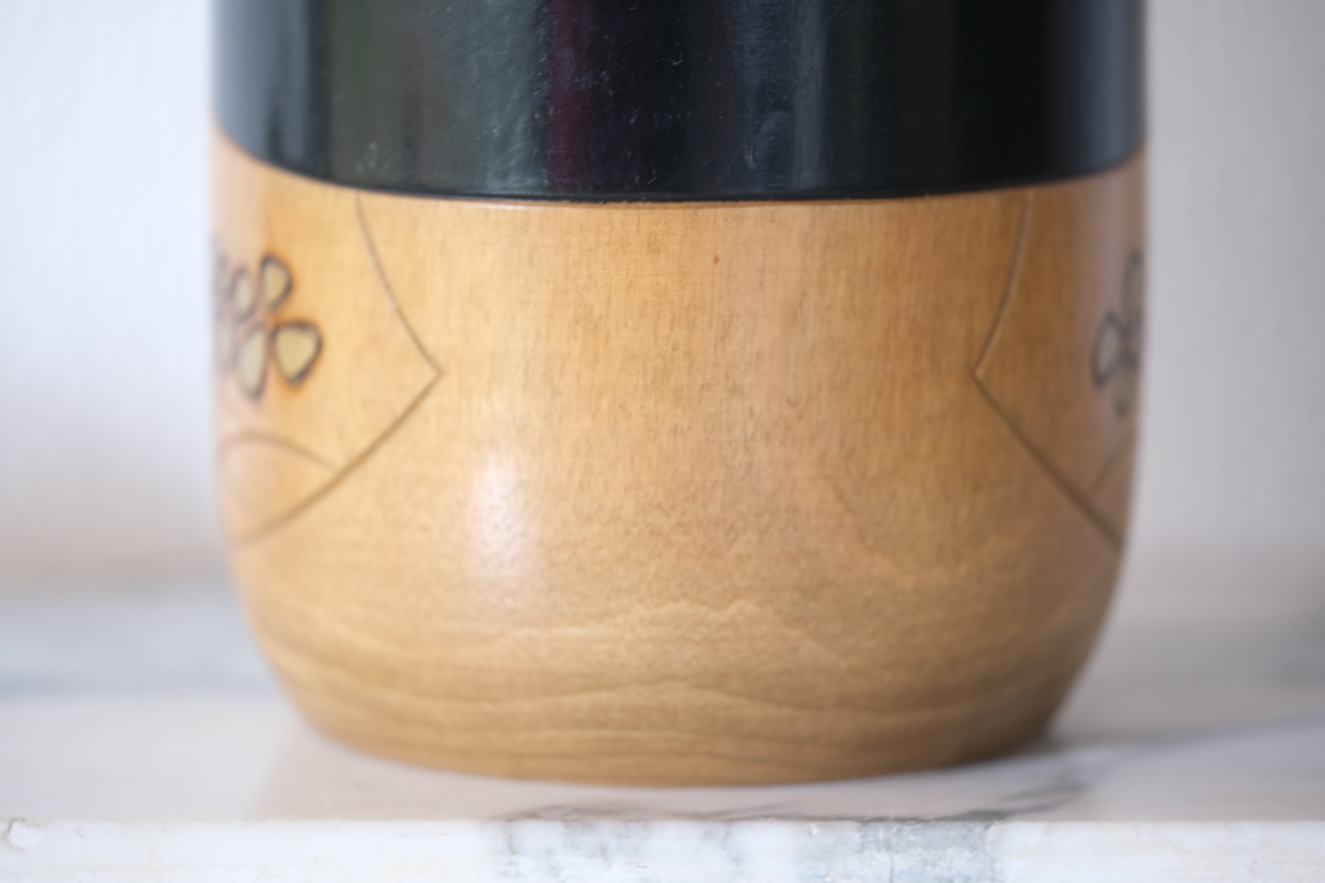 Exclusive Vintage Sosaku Kokeshi by Yoshida Takashi (1948 - ) | 22,5 cm