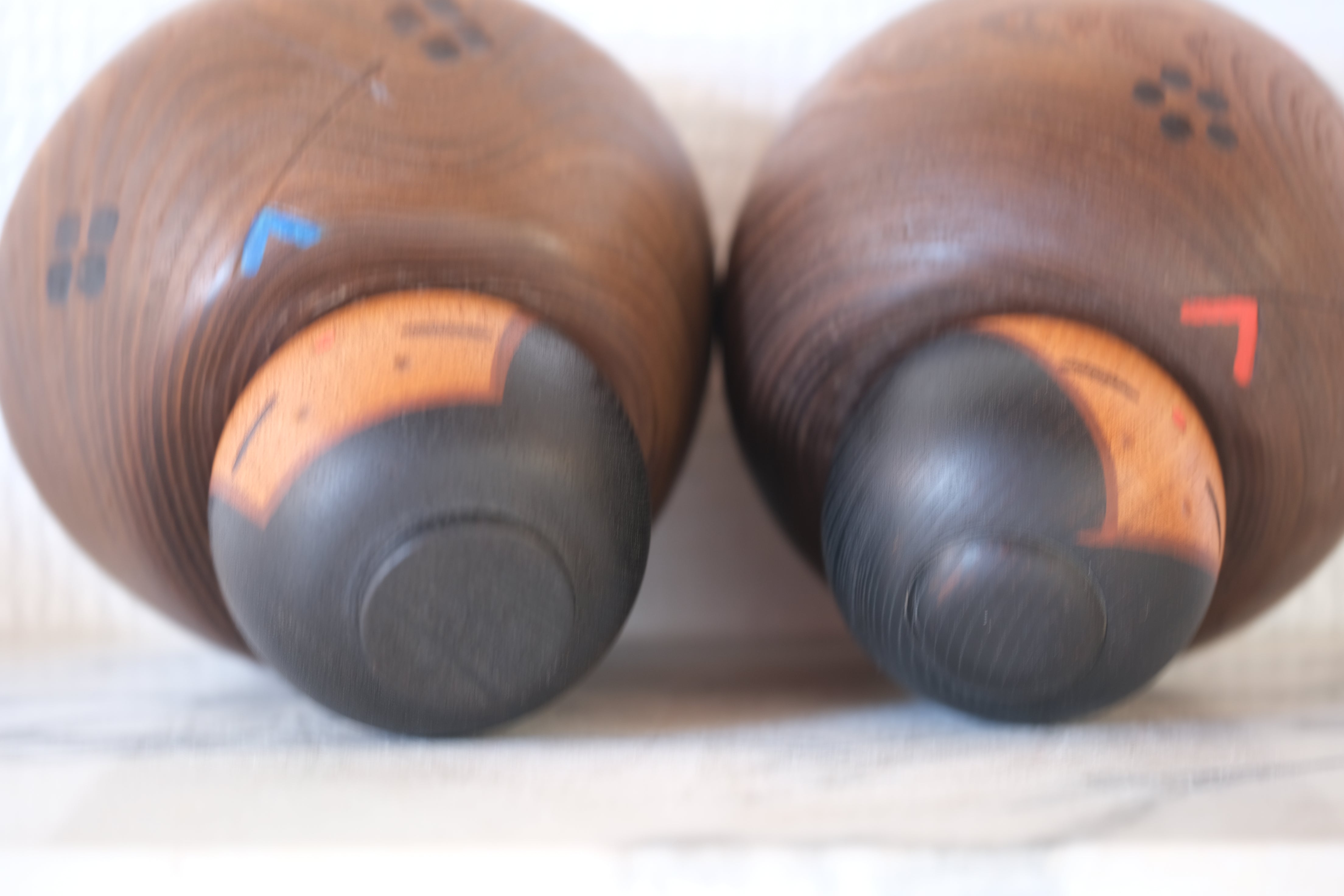 Exclusive Pair of Vintage Creative Kokeshi by Sanpei Yamanaka (1926-2012) | 12 cm and 12,5 cm