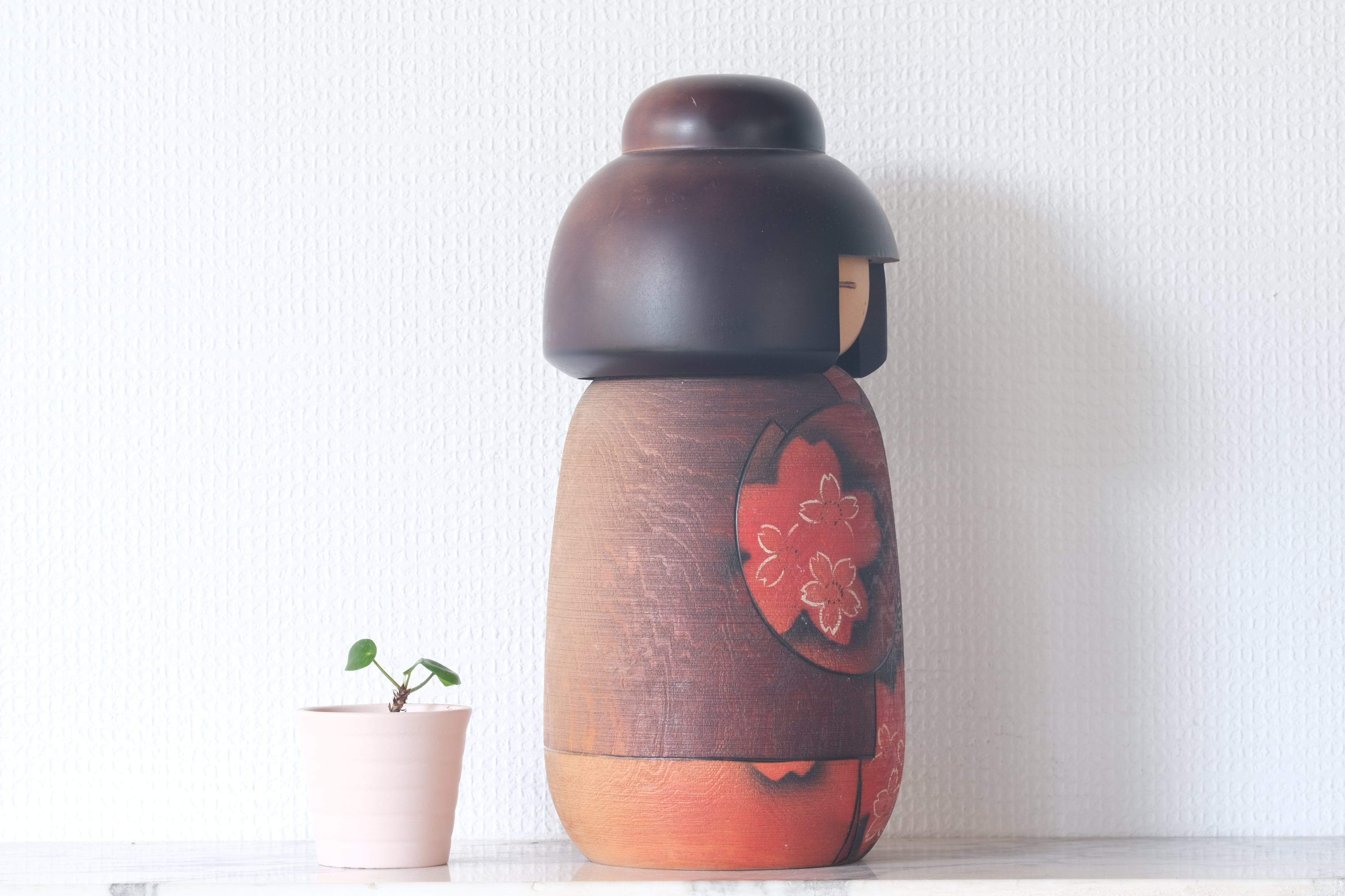 Large Gumma Kokeshi by Masae Fujikawa 藤川正衛 (1942-2015) | 30 cm