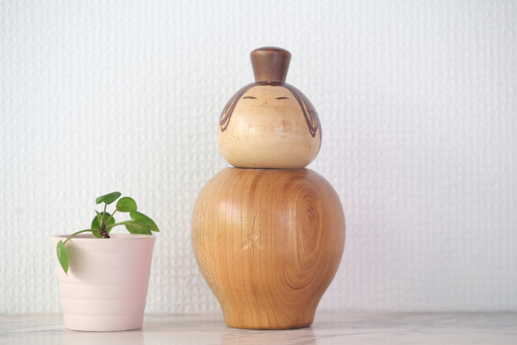 Exclusive Vintage Creative Kokeshi By Issetsu Kuribayashi 栗林 一雪 (1924-2011) | 18 cm