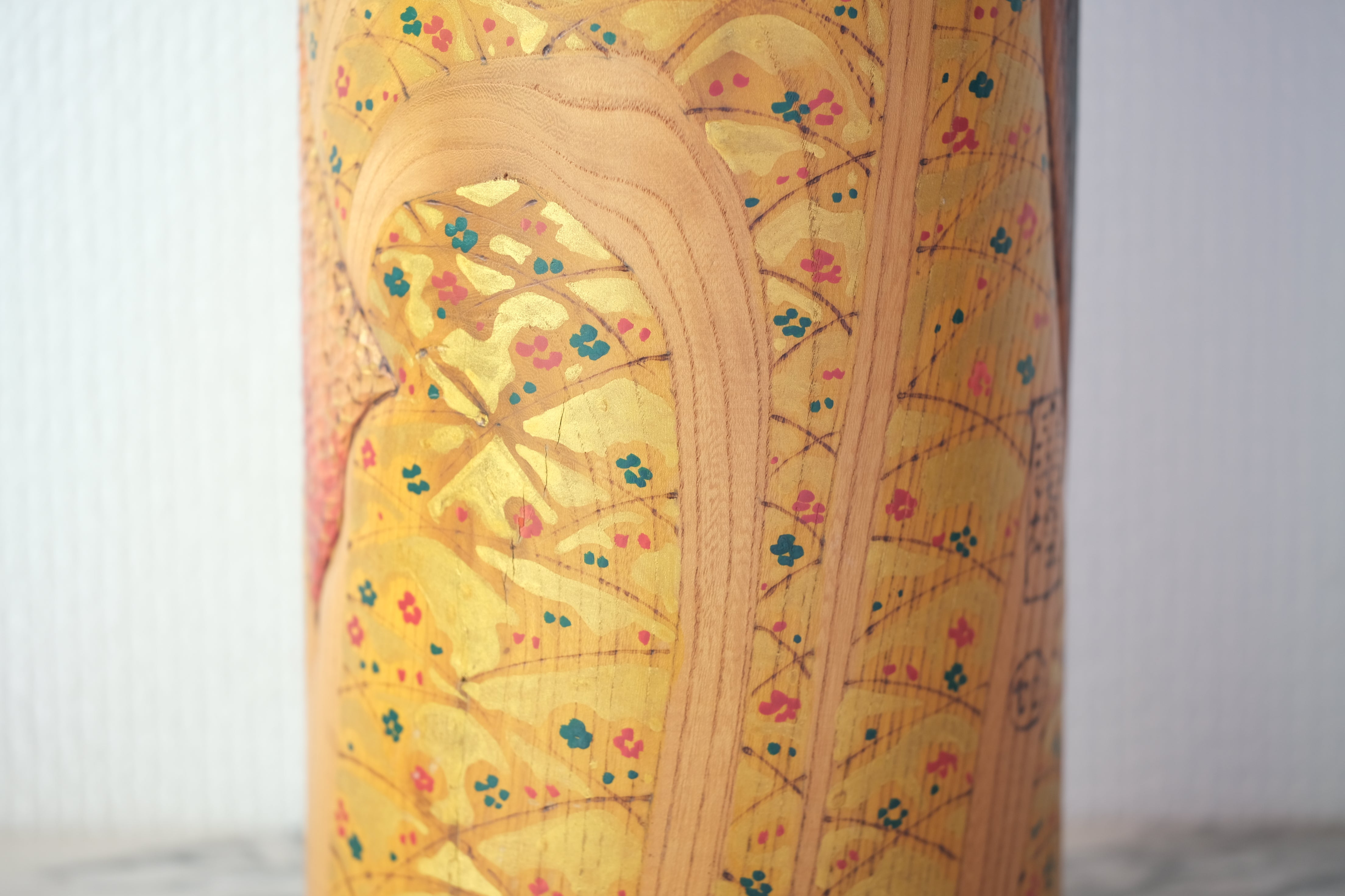 Exclusive Vintage Sosaku Kokeshi By Kato Tatsuo (1940-) | Dated: 1987 | 55 cm