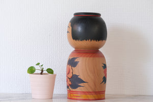 Vintage Tsugaro Kokeshi | 21 cm