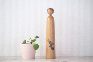 Exclusive Vintage Kijiyama Kokeshi by Takani Yohachi (1907-1994) | 20,5 cm