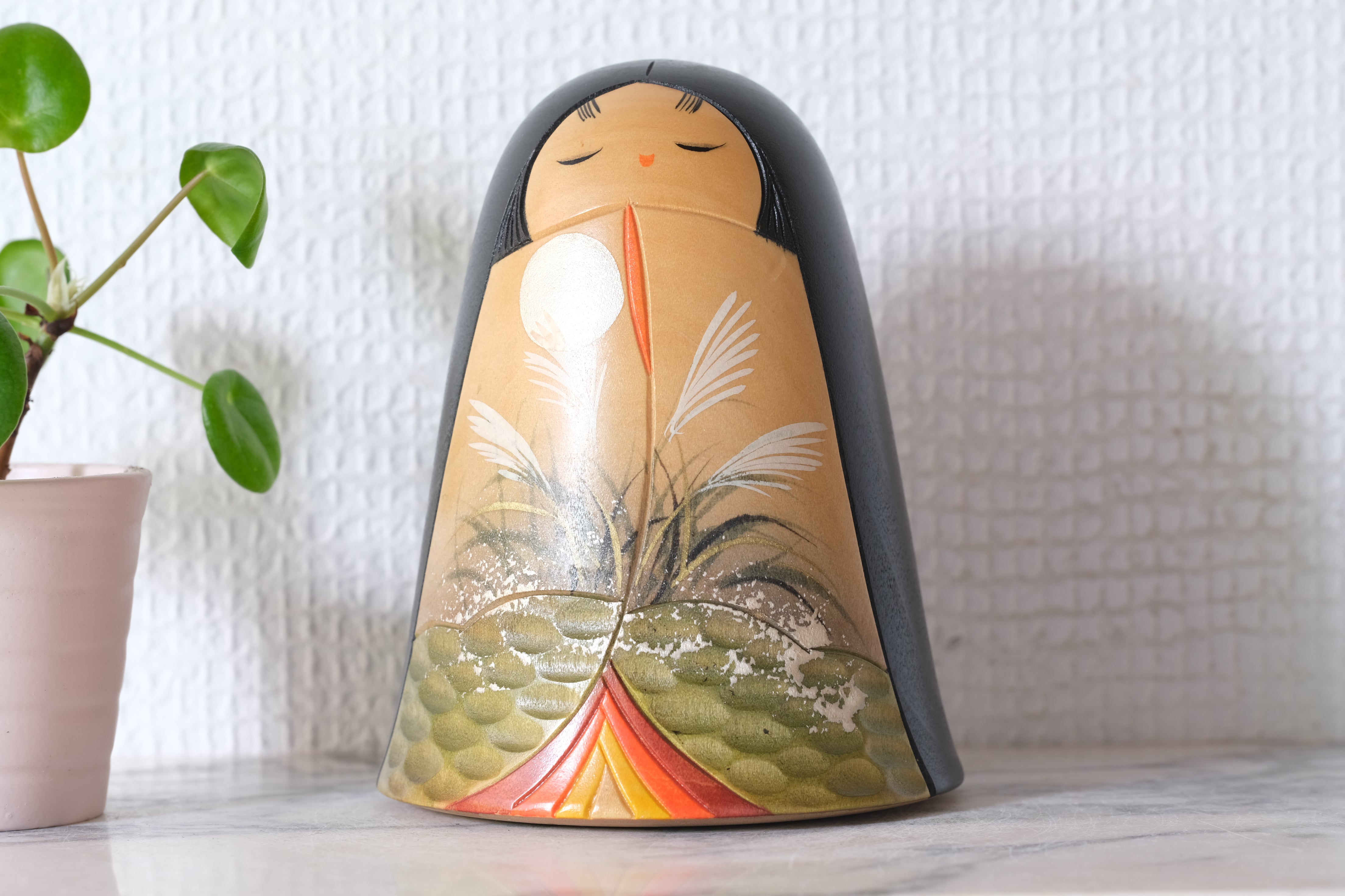 Vintage Sosaku Kokeshi by Aoki Ryoka 青木蓼華 (1931-) | Titled: 'Kaguyahime - Moon Princess' | 12,5 cm