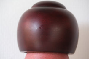Gumma Kokeshi by Masae Fujikawa (1942-2015) | Titled: 'Doshin' | 26,5 cm