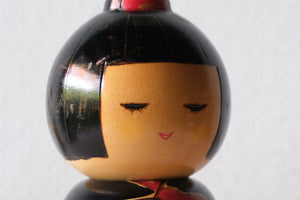 Cute Vintage Sosaku Kokeshi | 17 cm
