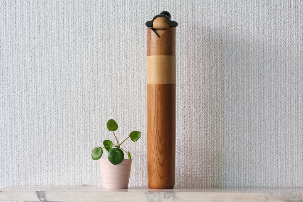 Exclusive Vintage Kokeshi by the famous Shozan Shido (1932-1995) | 38 cm