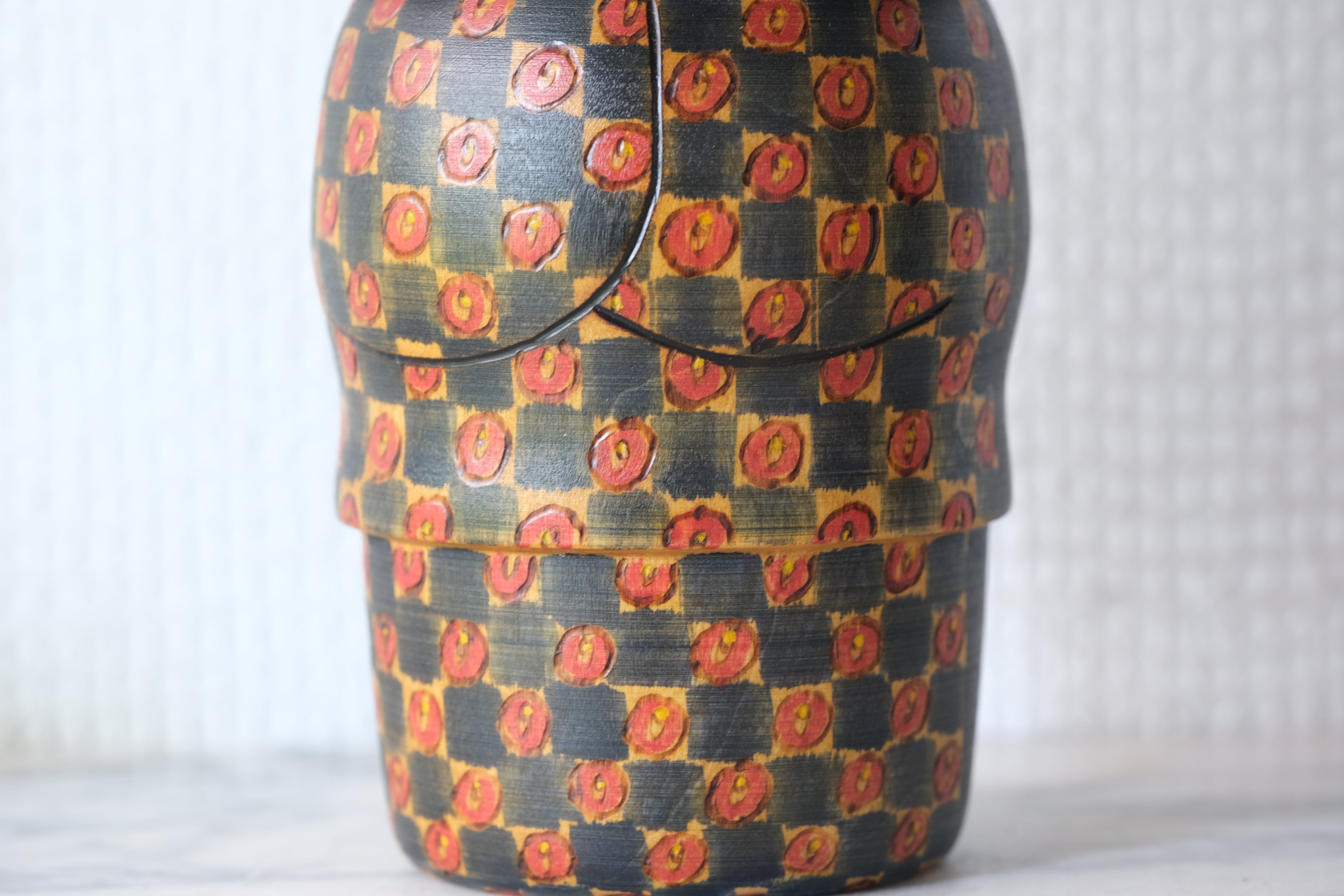 Rare Vintage Gumma Kokeshi by Fumio Tomidokoro 富所ふみを (1948-) | 18,5 cm