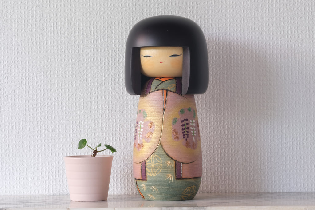 Vintage Gumma Kokeshi by Masae Fujikawa 藤川正衛 (1942-2015) | 24 cm