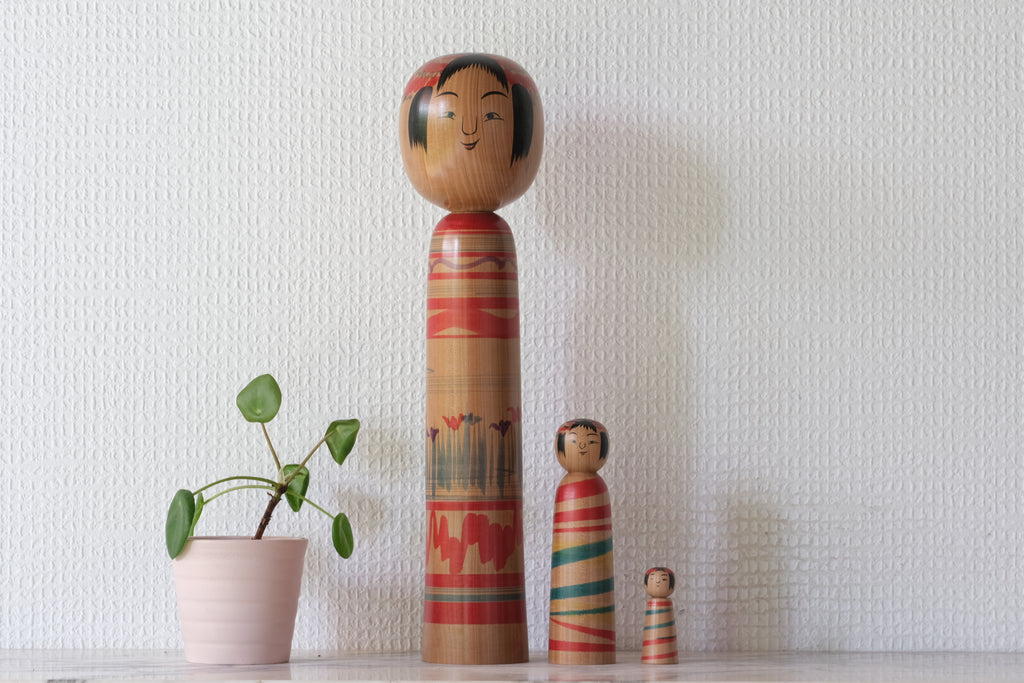Vintage Traditional Tsuchiyu Kokeshi by Jinnohara Kazunori (陳野原和紀) | Nested Kokeshi & Rattle | 29 cm