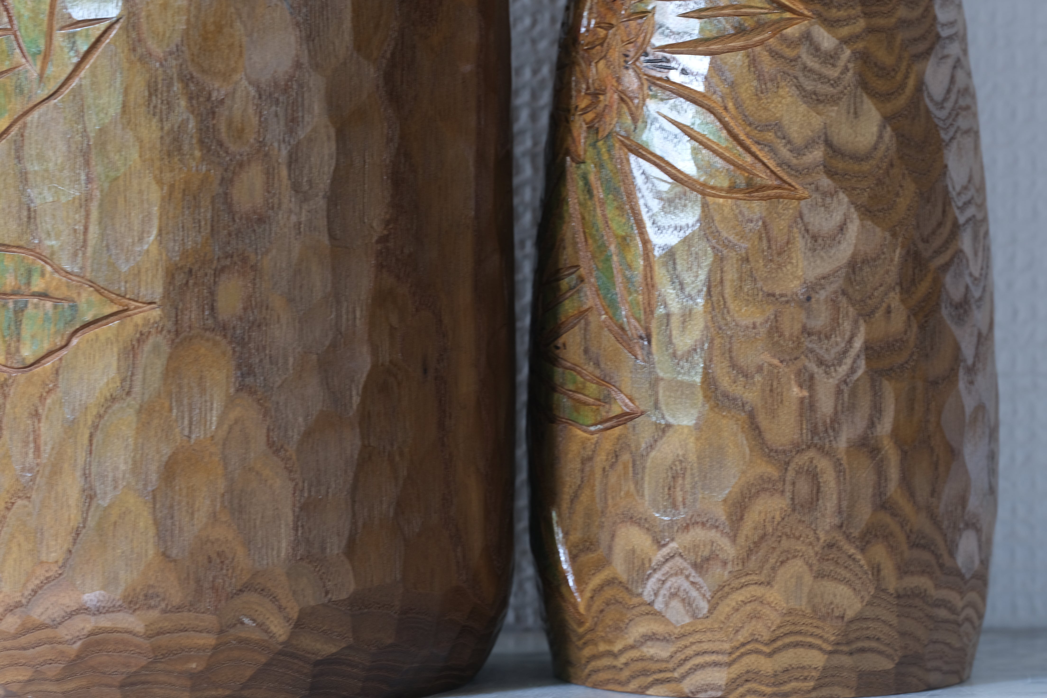 Exclusive Pair of Vintage Creative Kokeshi by Miyajima Muhitsu 宮島 無筆 (1929-) | Titled: 花影 - 'Hanakage' - 'Shade of Blossoms' | 22 cm and 35,5 cm
