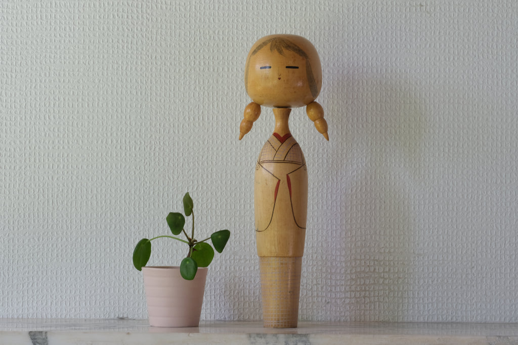 Vintage Creative Kokeshi with Pigtails by Eiko Shibata (1924-) | 29,5 cm