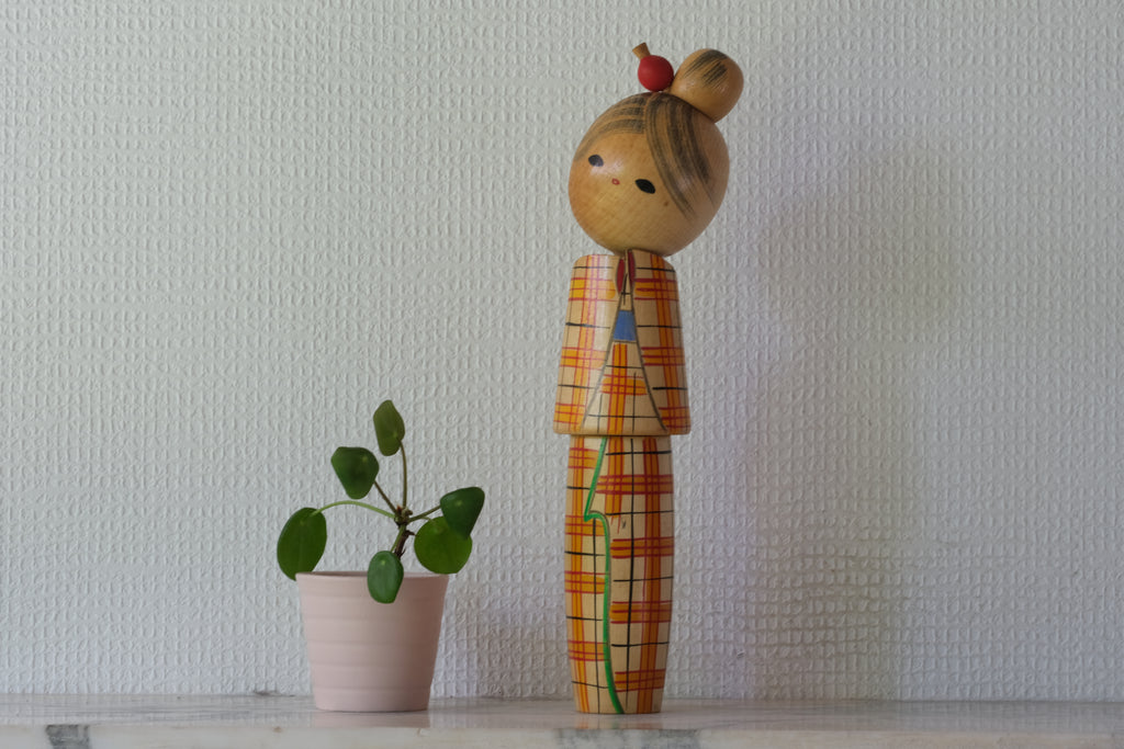 Elegant Vintage Creative Kokeshi by Eiko Shibata (1924-) | 29 cm