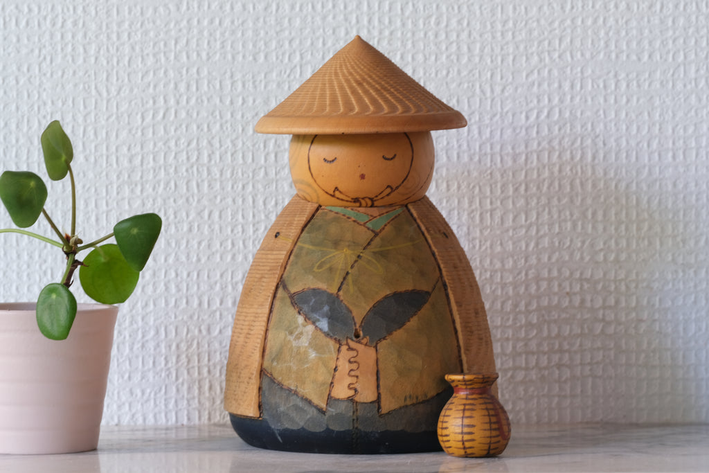 Exclusive Vintage Sosaku Kokeshi by Sansaku Sekiguchi 関口 三作 (1925-2018) | 17 cm