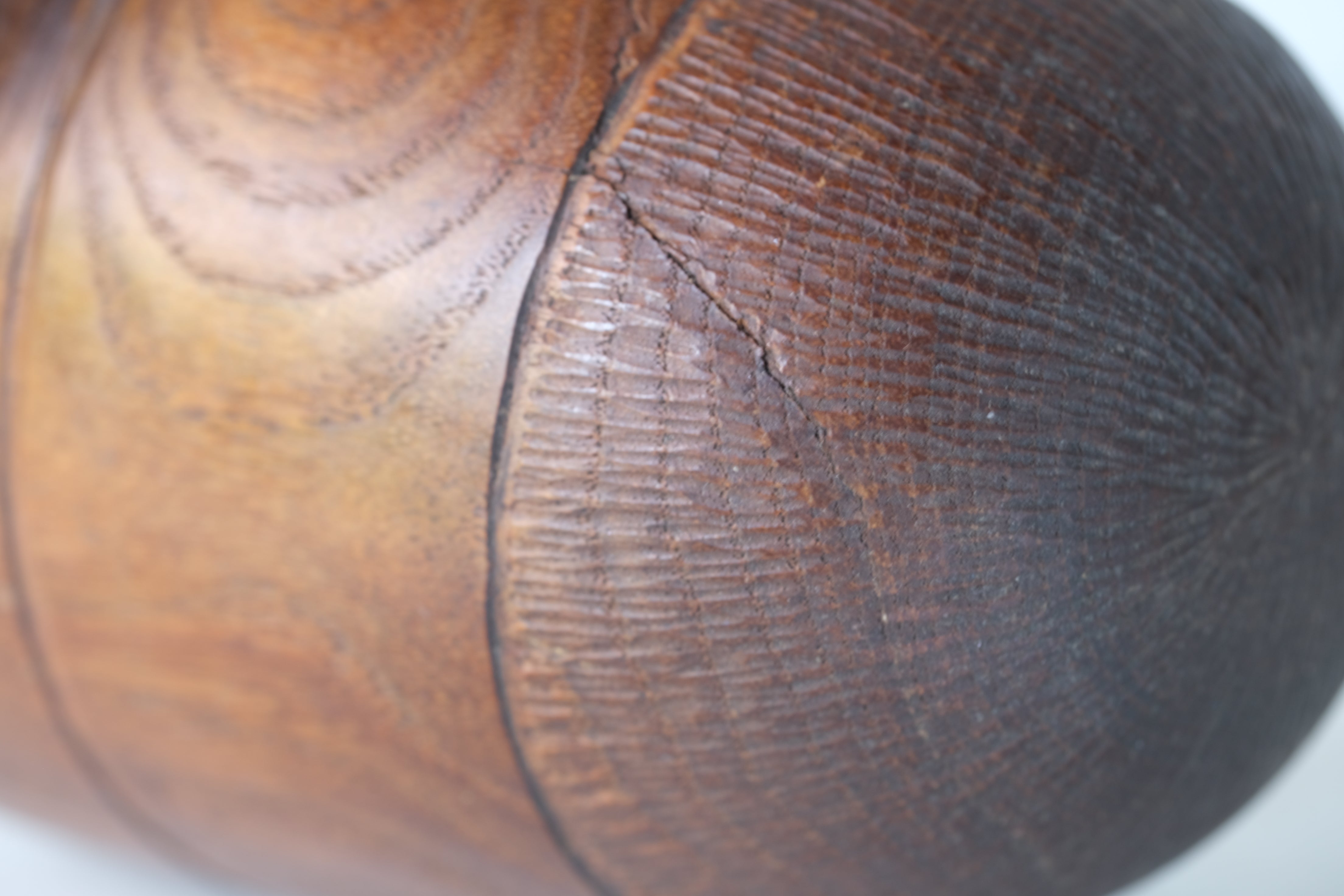 Exclusive Vintage Sosaku Kokeshi by Hideo Ishihara (1925-1999) | Titked: ひうとし - Hiutoshi - Elderly | 14 cm