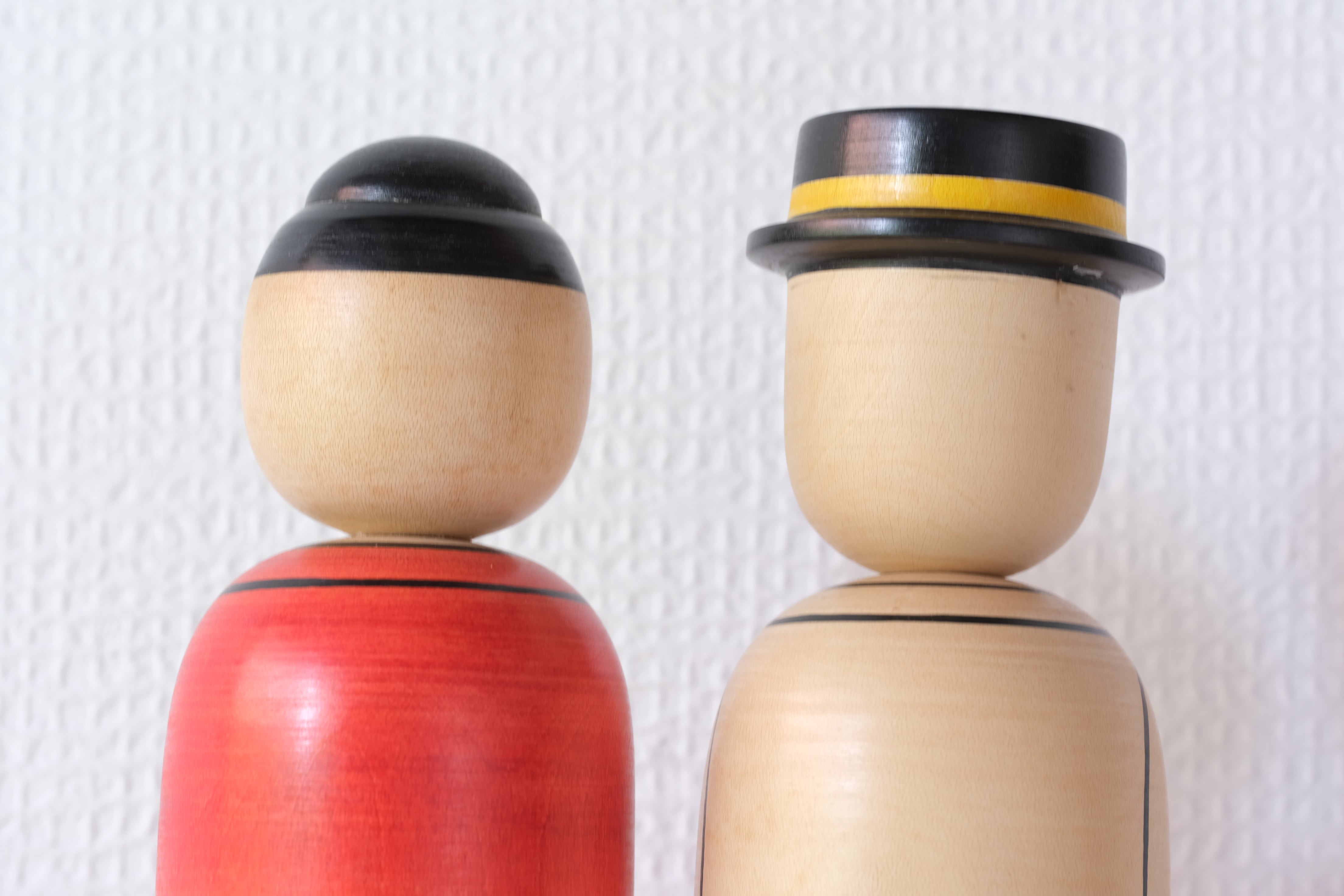 Rare Pair of Vintage Nanbu Kokeshi by Sasaki Kakuhei 佐々木覚平 (1933 - 2007) | 24 cm and 25 cm