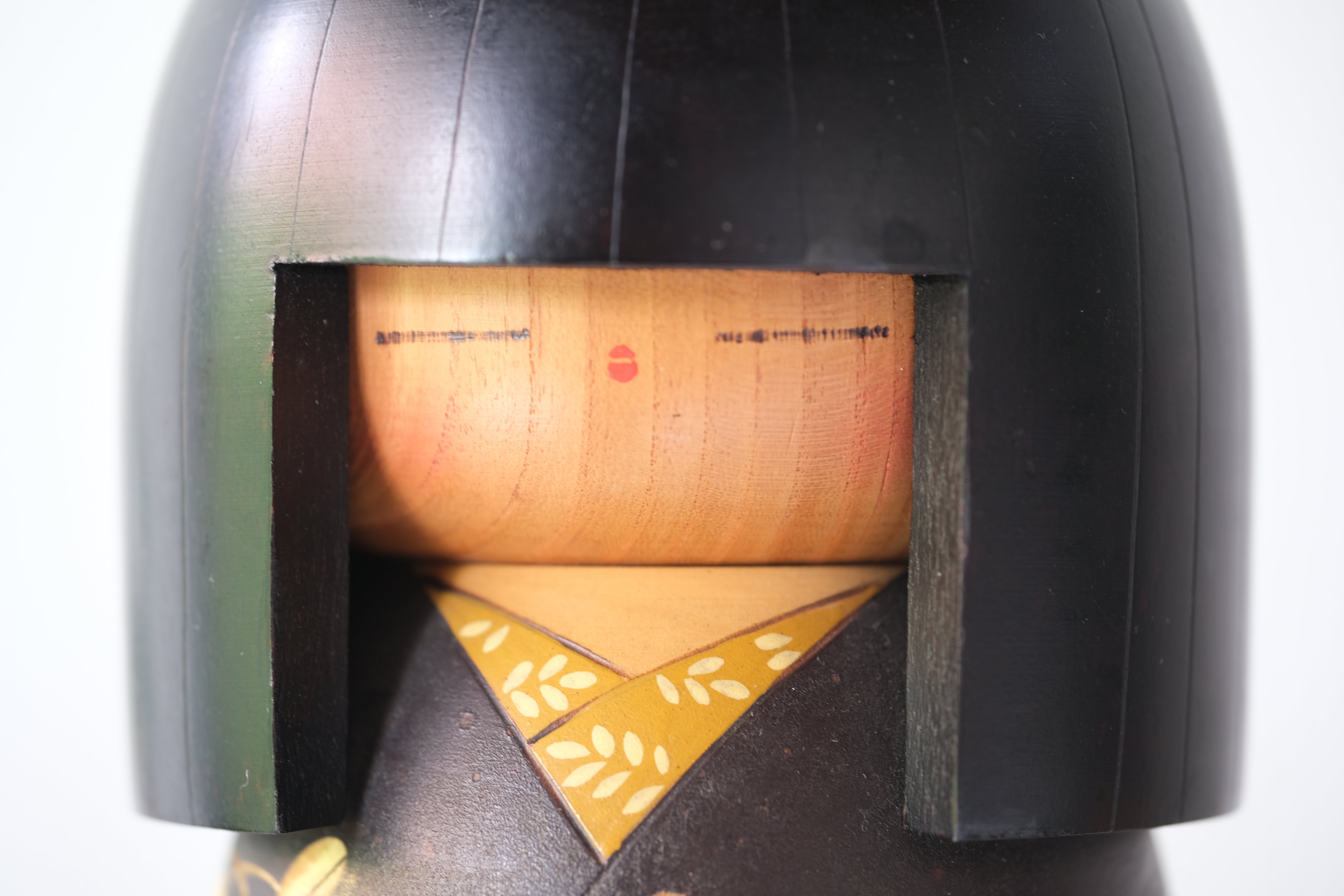 Rare Vintage Gumma Kokeshi By Kazuo Takamizawa 高見沢一夫 (1927-) | Title: 深山 | 22,5 cm)