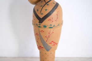 Exclusive Large Vintage Creative Kokeshi by Okami | Oshin - Baby sitter | 38 cm