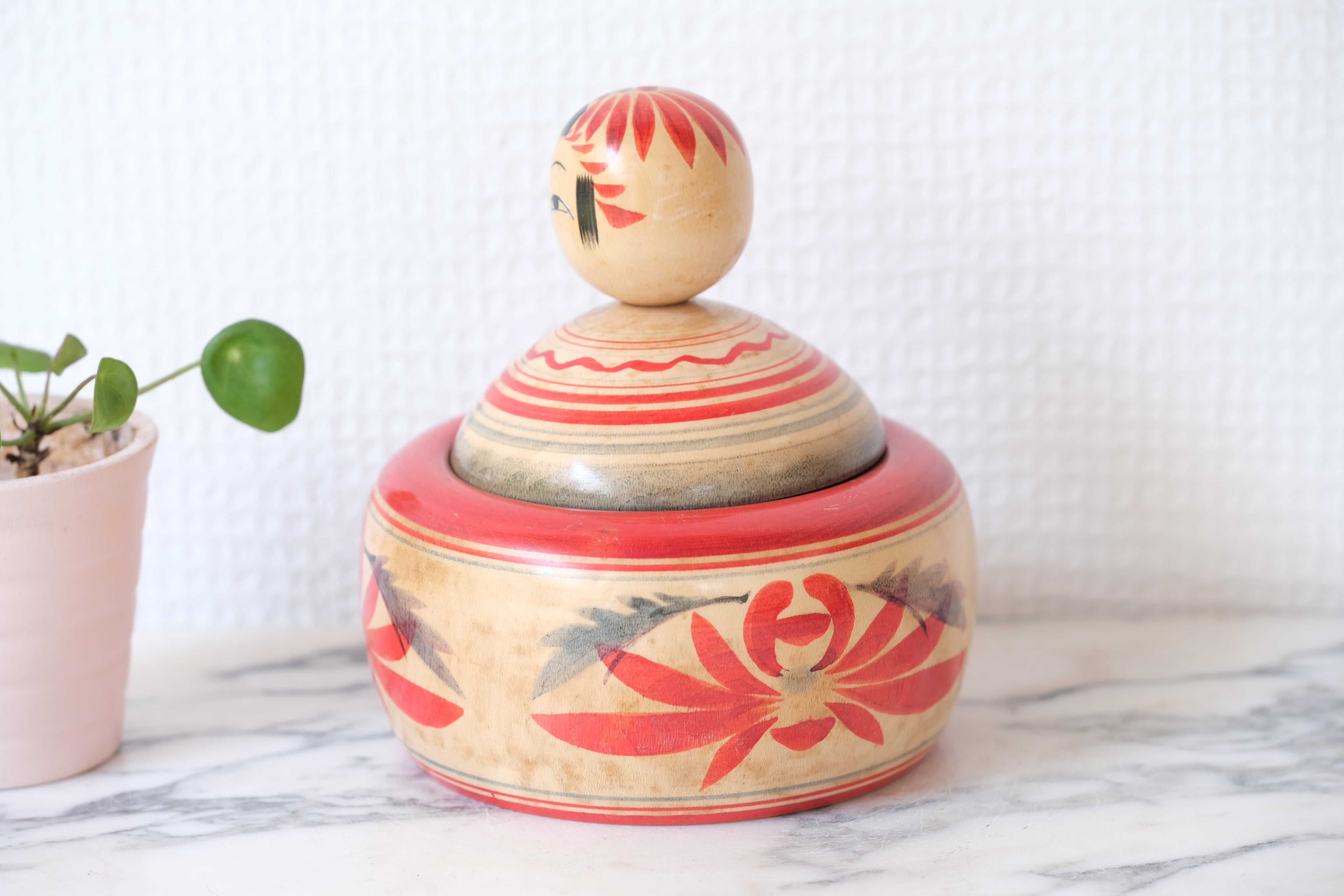 Vintage Ejiko Kokeshi | Container | Dated: 1974 | 12 cm
