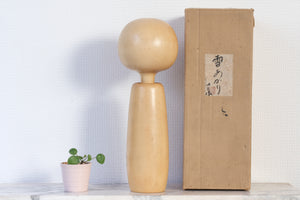 Exclusive Vintage Sosaku Kokeshi by Yuji Kawase (1938-) | With Original Box | 36 cm