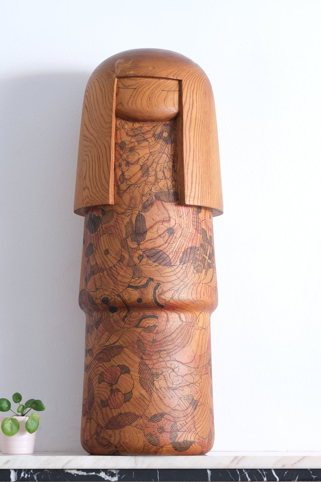 Exclusive Large Vintage Sosaku Kokeshi by Hideo Ishihara (1925-1999) | 65 cm