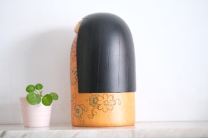 Exclusive Vintage Sosaku Kokeshi by Ohtani Yoshio (1936-) | 22 cm